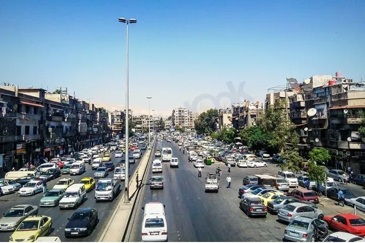 للإيجار السنوي مكتب تجاري طابق ارضي