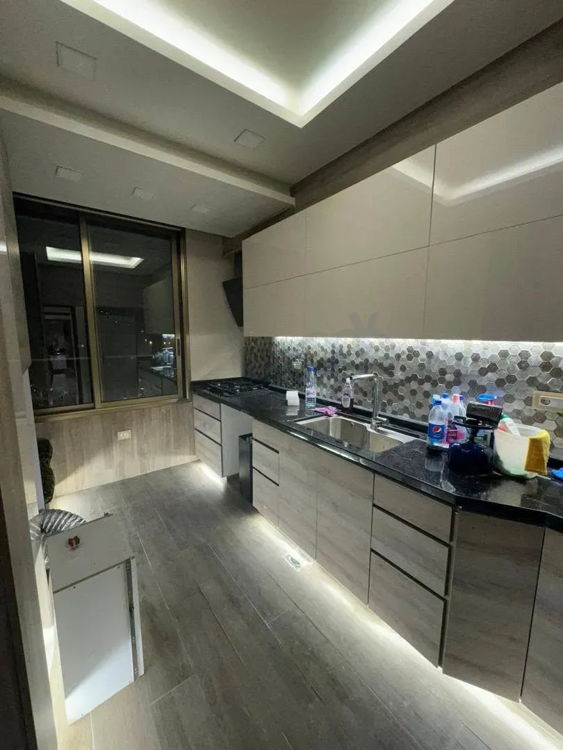 uploads/advertisements/images/للإيجار_السنوي_منزل_فاضي_في_المزة_أوتوستراد__11_-1783461349656.webp