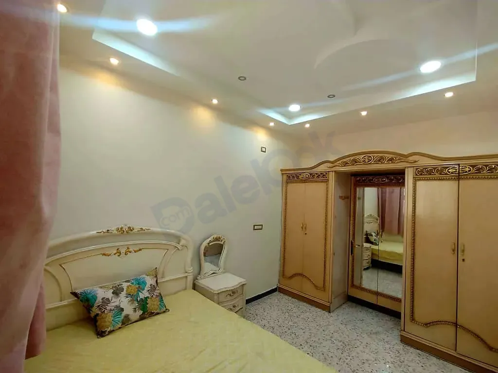 uploads/advertisements/images/للإيجار_بيت_عربي_مميز_في_دمشق_حي_القنوات__3_-1788644162793.webp