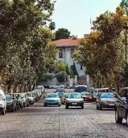 للإيجار مكتب بالحلبوني موازي لمحطة الحجاز