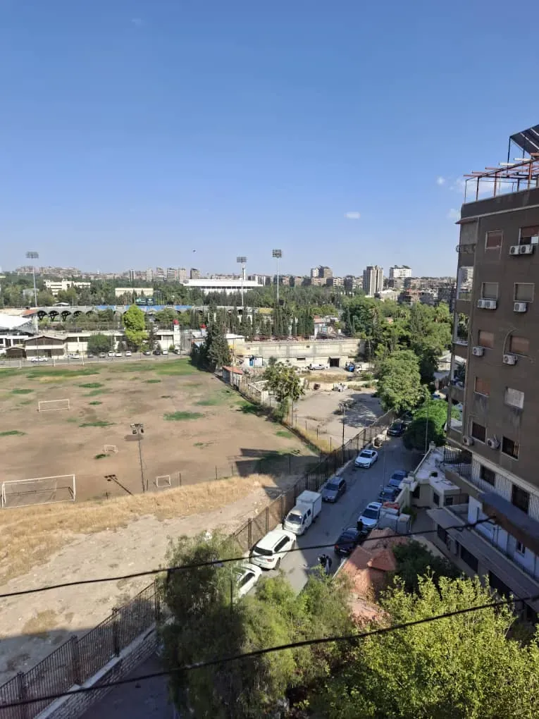 للإيجار منزل في شارع بغداد بالقرب من  فروج الزين