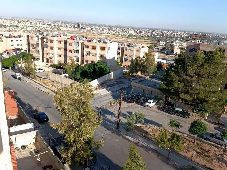 للبيع أرض في ضاحية حرستا دوار رحمون