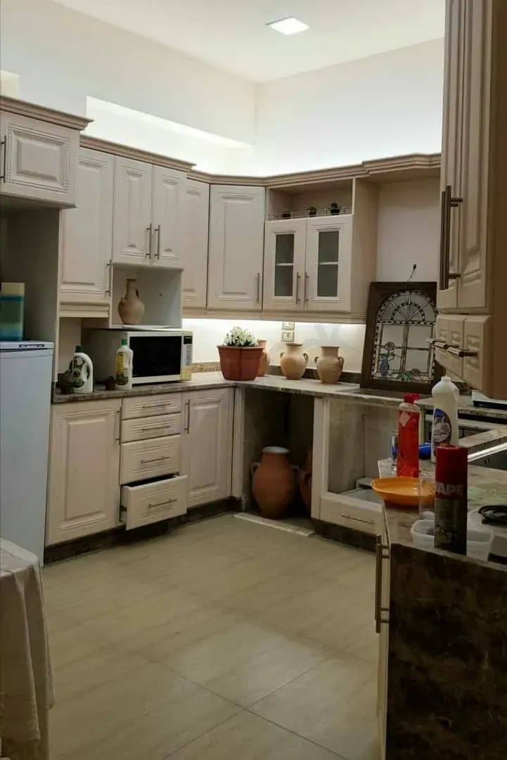uploads/advertisements/images/للبيع_بناء_كامل_في_المالكي_قرب_البوليفار__2_-1789601245096.webp