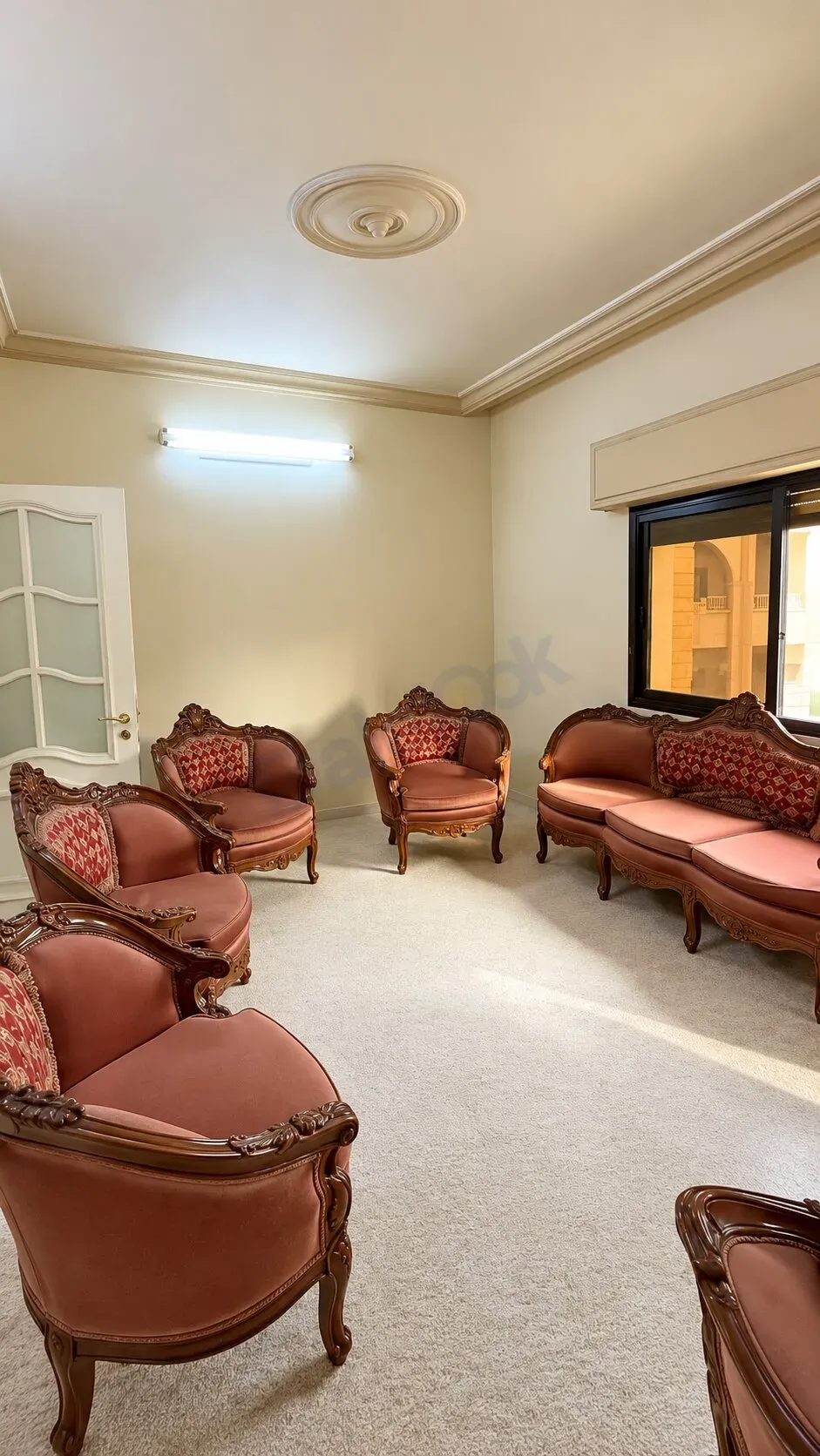 uploads/advertisements/images/للبيع_بناء_كامل_في_جديدة_عرطوز_البلد_الكورنيش__5_-1792765852848.webp