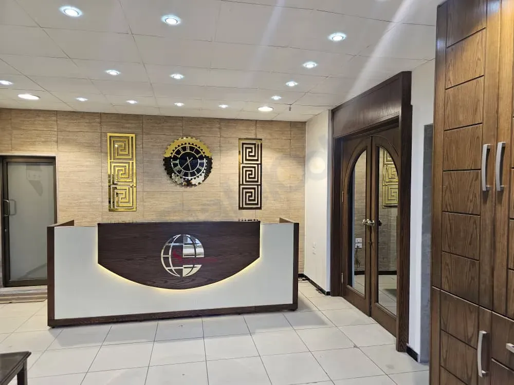 uploads/advertisements/images/للبيع_بناء_معمل_مميز_بموقع_مميز_في_دمشق_عين_ترما__11_-1792173324425.webp