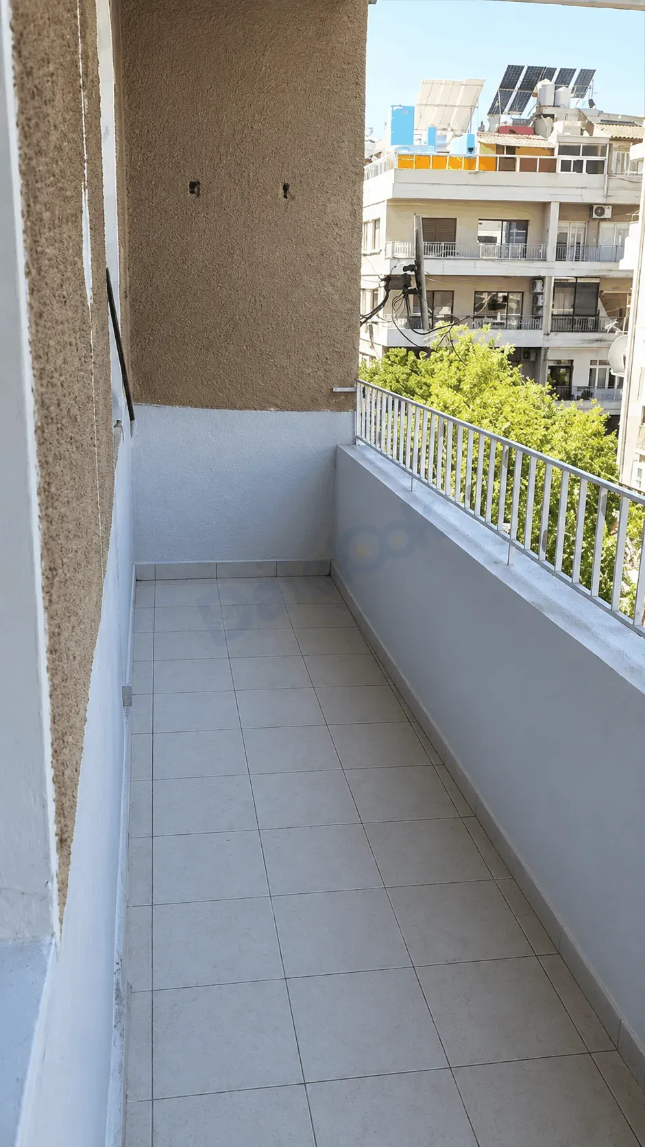 للبيع بيت بالجسر الابيض قبل الركن الفرنسي