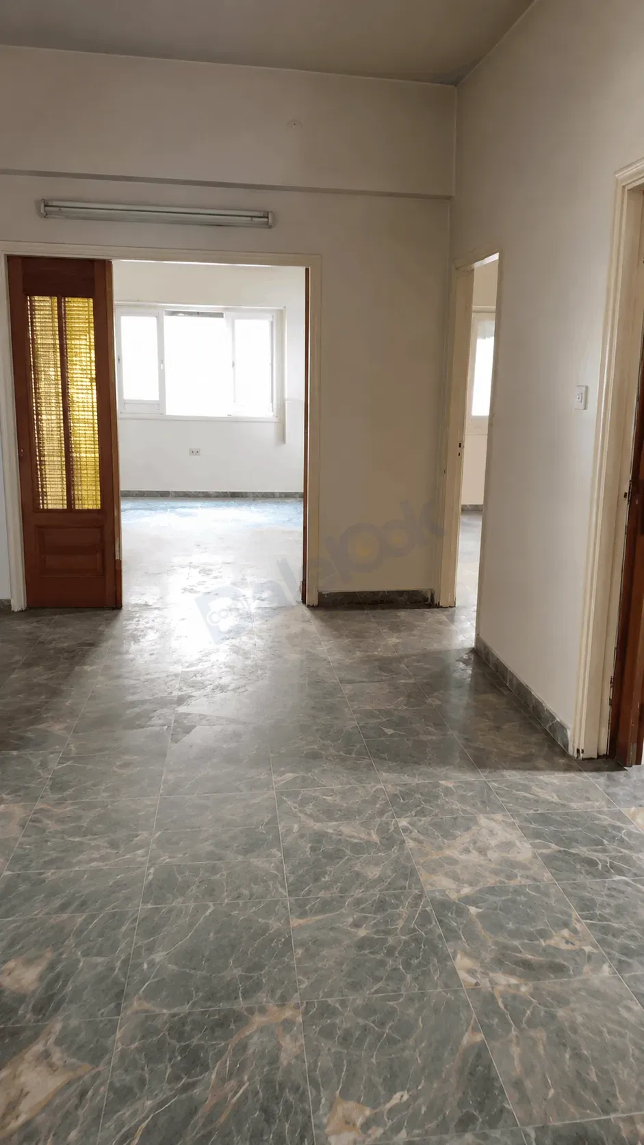 uploads/advertisements/images/للبيع_بيت_بالحلبوني_مقابل_فندق_اوربا__11_-1785084082196.webp