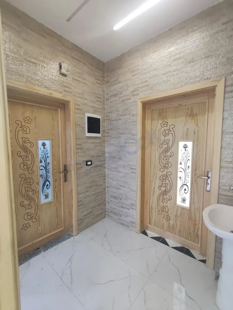 uploads/advertisements/images/للبيع_بيت_بمنطقة_بيت_سحم_بعد_البلدية__7_-1783366907706.webp