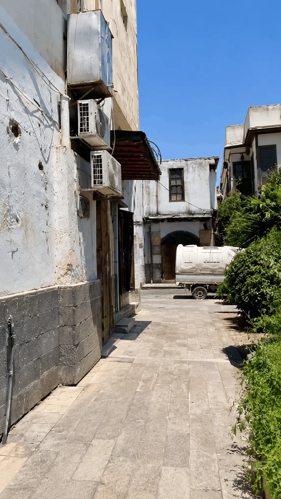 للبيع بيت عربي أثري في باب شرقي
