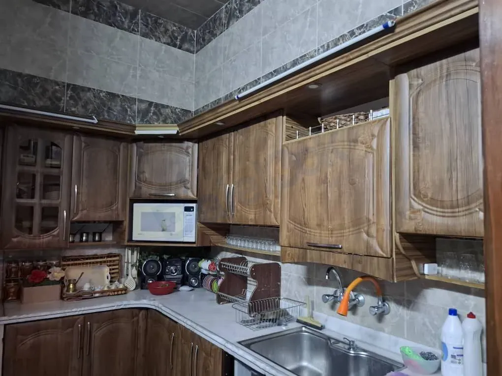 uploads/advertisements/images/للبيع_بيت_عربي_في_دمشق_الشاغور_قرب_مطعم_دار_مسك__5_-1789769141785.webp