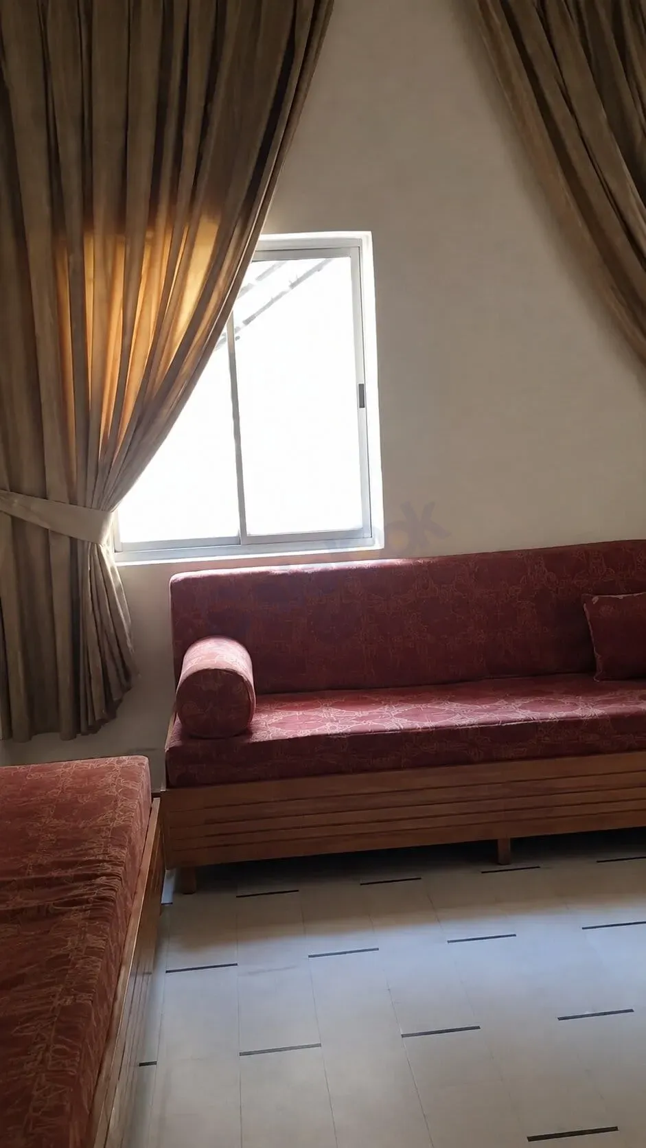 للبيع بيت من المال في الميدان جزماتية عند جامع صحابة