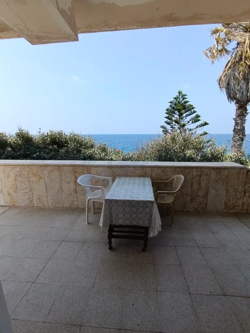 uploads/advertisements/images/للبيع_شاليه_في_اللاذقية_من_المالك__1_-1787954253215.webp