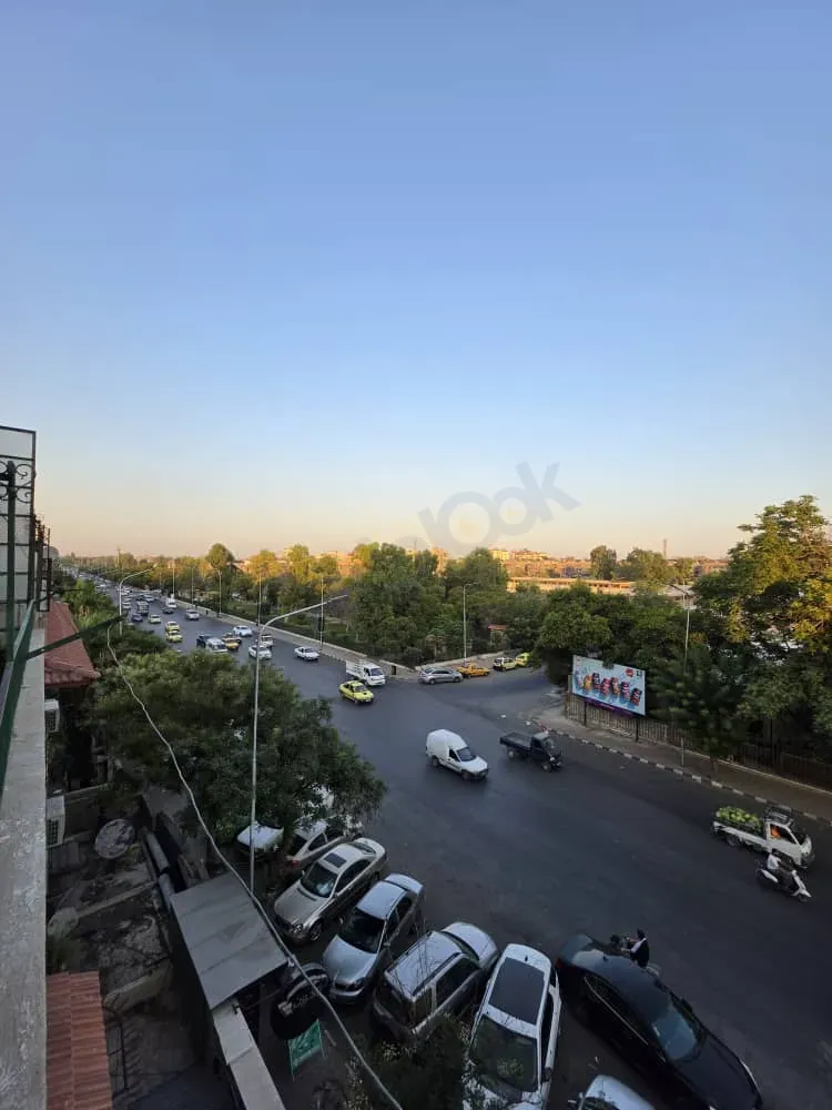 للبيع شقة بمنطقة باب مصلى