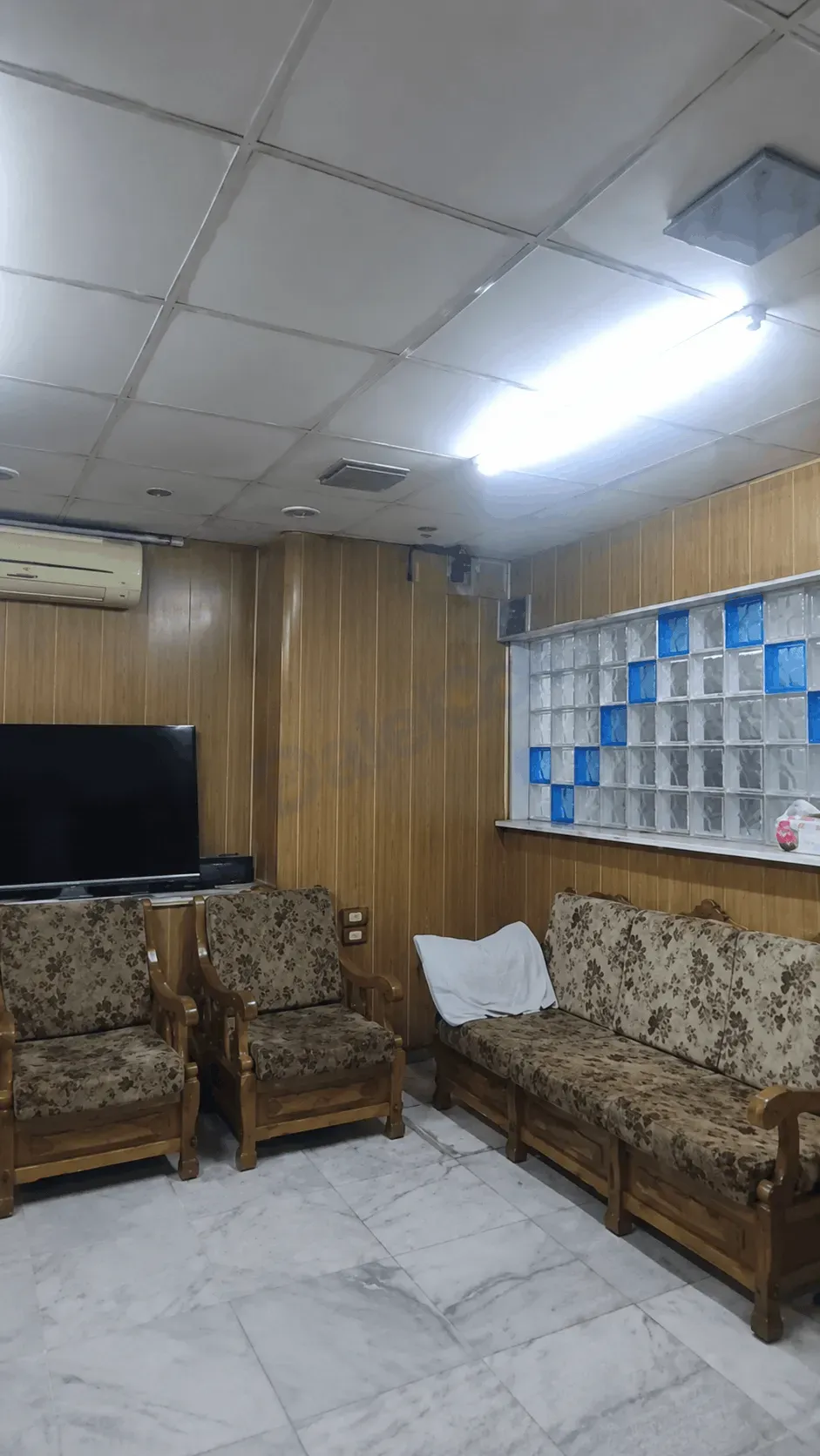 uploads/advertisements/images/للبيع_شقة_بمنطقة_شارع_بغداد_مرشد_خاطر__7_-1784331949615.webp