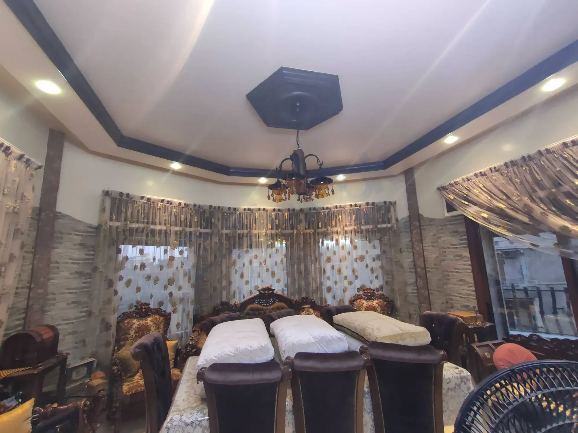 uploads/advertisements/images/للبيع_شقة_بمنطقة_طلياني_بعد__بيتزا_رومنتكا__3_-1784502920074.webp