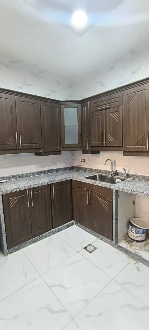 uploads/advertisements/images/للبيع_شقة_بناء_حديث_سوبر_ديلوكس_في_معضمية_الشام__7_-1788794807423.webp