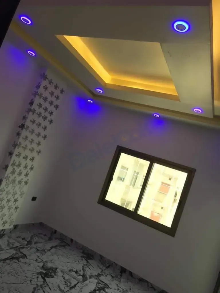 For Sale Modern Building Apartment in Muadamiyat Al-Sham, Al-Rawda Street