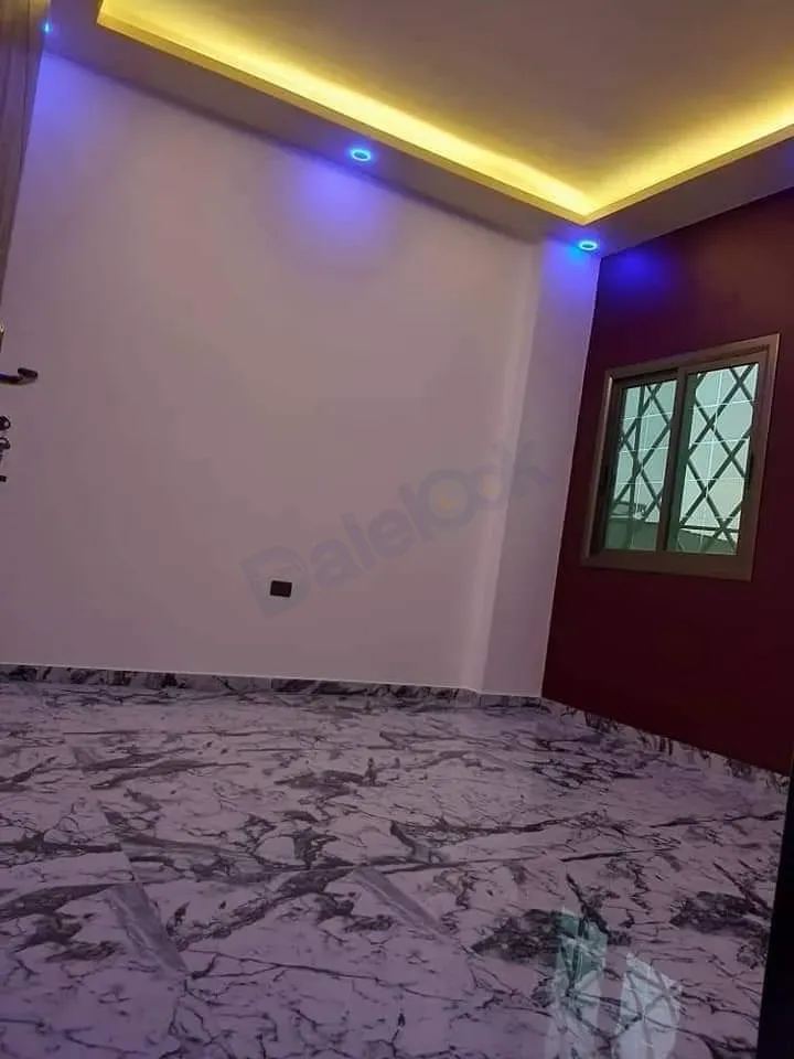 uploads/advertisements/images/للبيع_شقة_بناء_حديث_في_معضمية_الشام_شارع_الروضة__9_-1788793489017.webp
