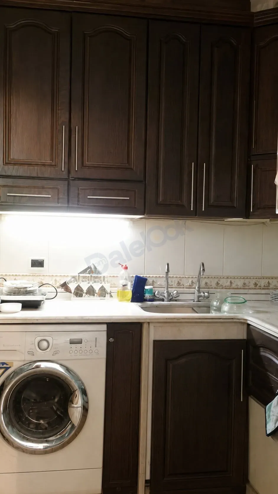 uploads/advertisements/images/للبيع_شقة_سكنية_في_الشيخ_محي_الدين__3_-1785691684232.webp