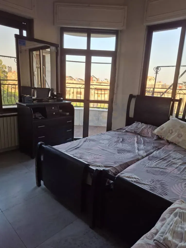 uploads/advertisements/images/للبيع_شقة_سكنية_في_الميسات__1_-1789419690373.webp