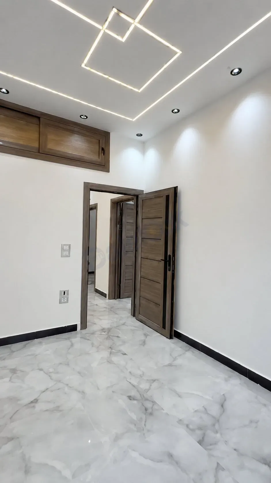 uploads/advertisements/images/للبيع_شقة_سكنية_في_ببيلا__4_-1786987976836.webp