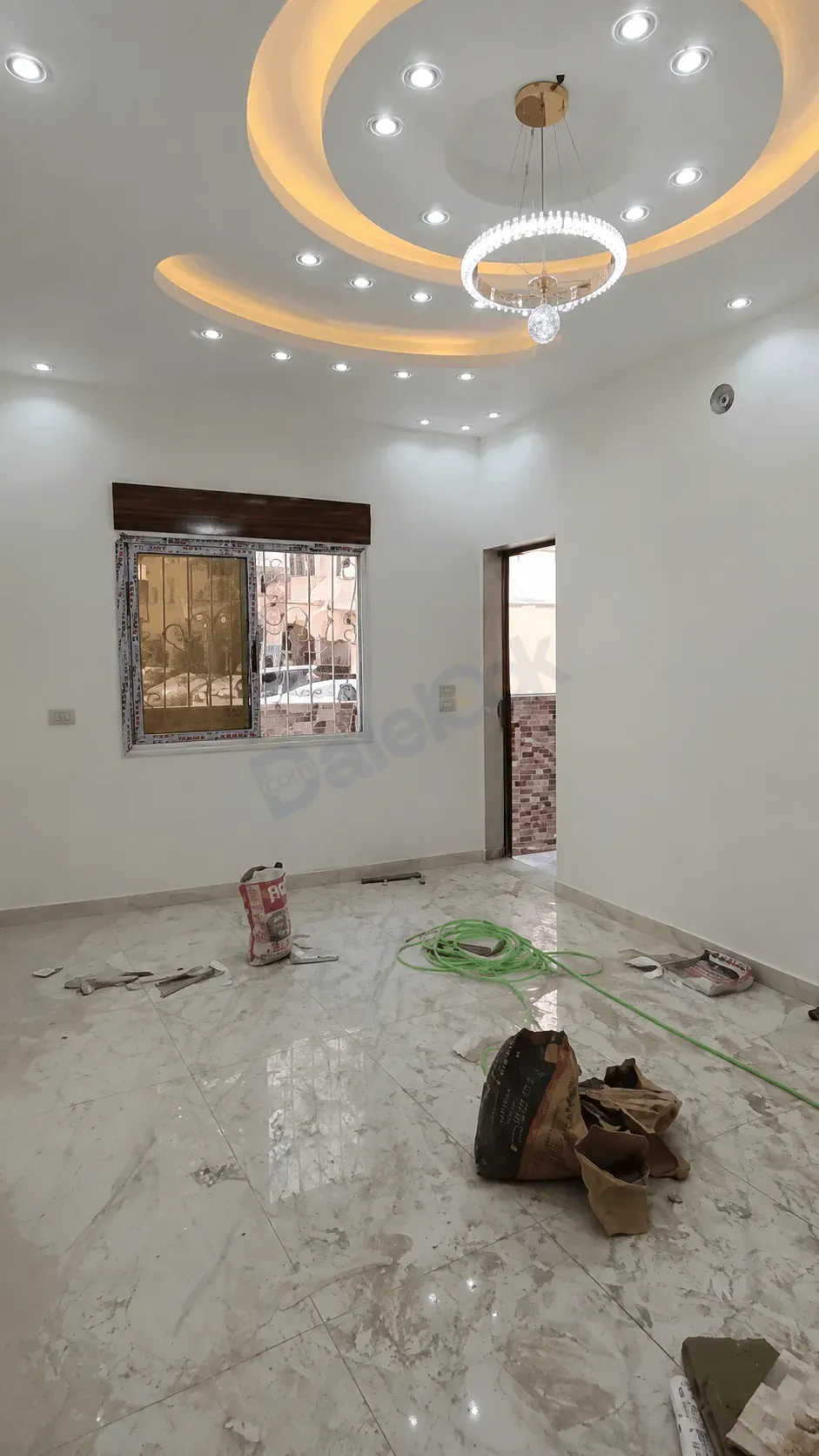 للبيع شقة سكنية في جرمانا البلدية