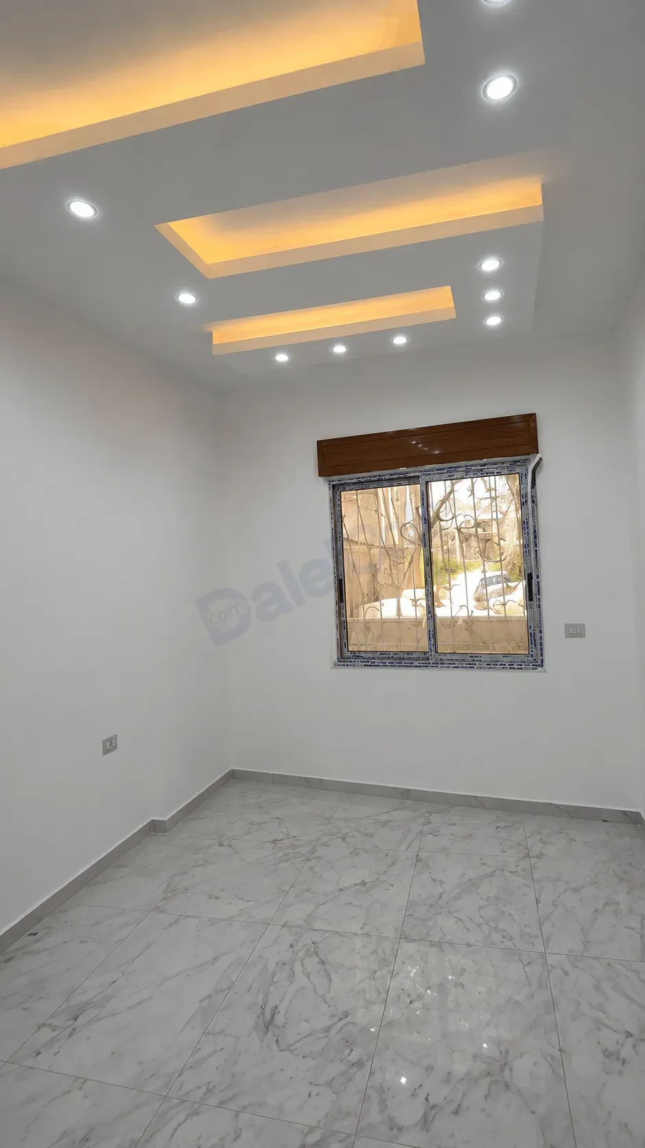 uploads/advertisements/images/للبيع_شقة_سكنية_في_جرمانا_البلدية__6_-1783881849627.webp