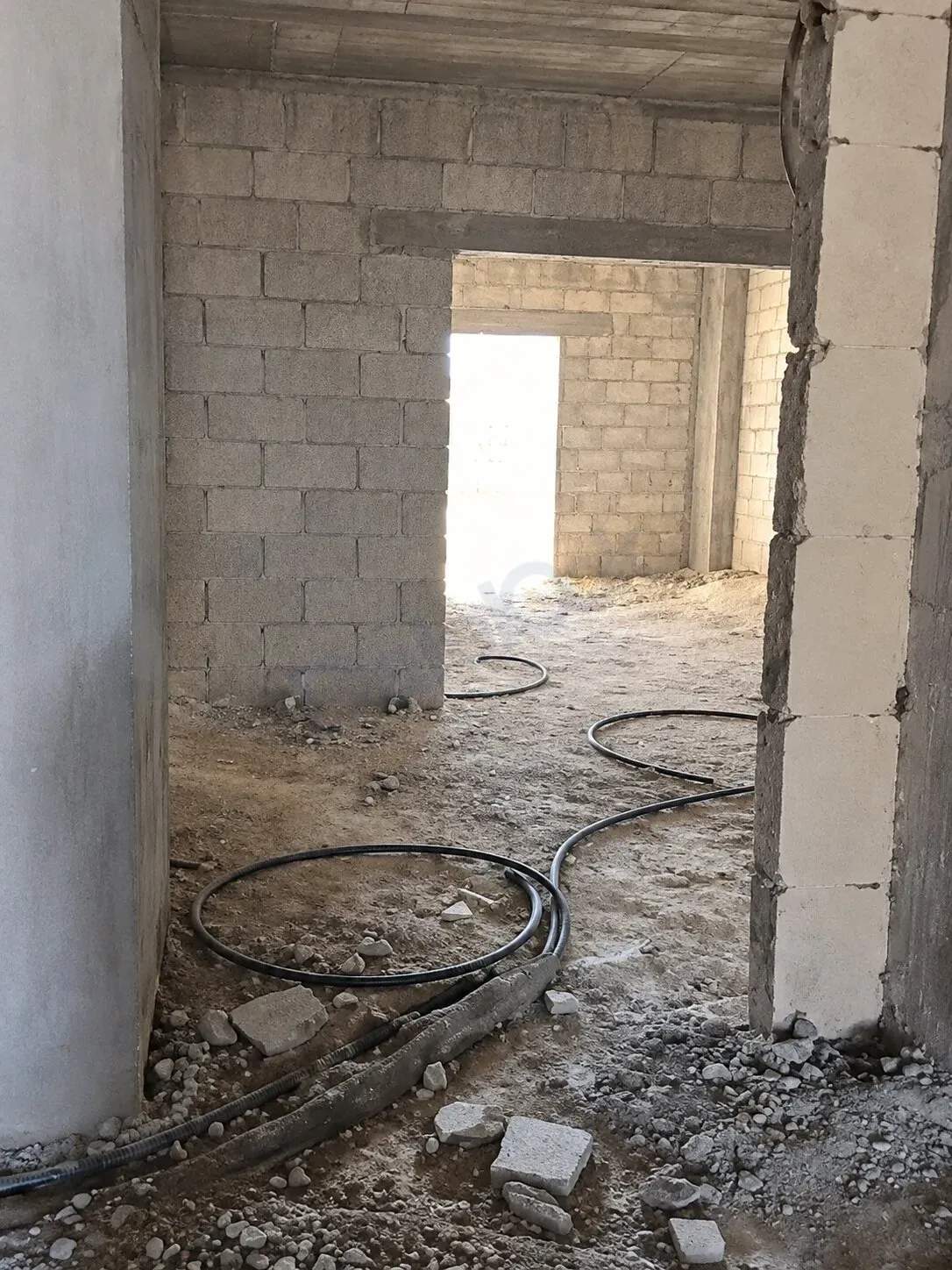 uploads/advertisements/images/للبيع_شقة_سكنية_في_دمشق_الزبلطاني__1_-1789586083002.webp