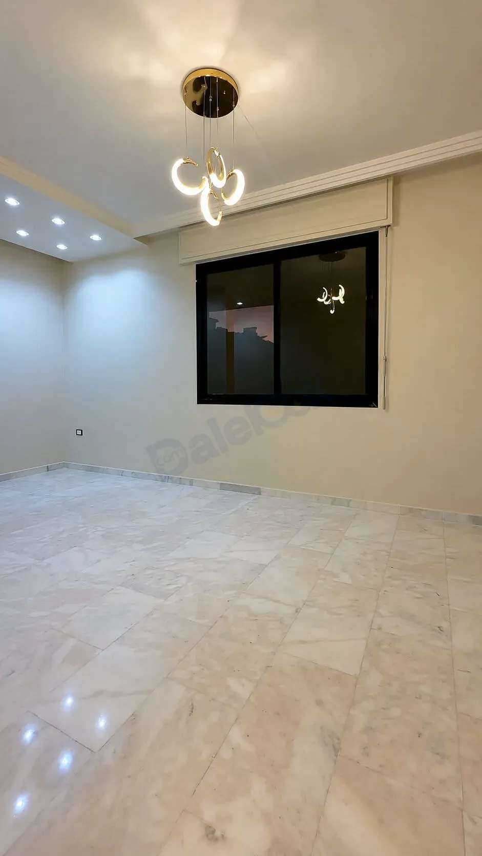uploads/advertisements/images/للبيع_شقة_سكنية_في_قدسيا_شارع_الروضة__3_-1785622389329.webp