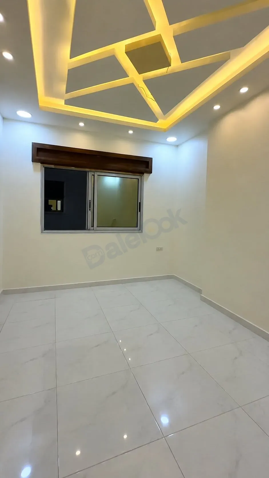 uploads/advertisements/images/للبيع_شقة_سكنية_في_قدسيا_شارع_السلام__2_-1785623701057.webp