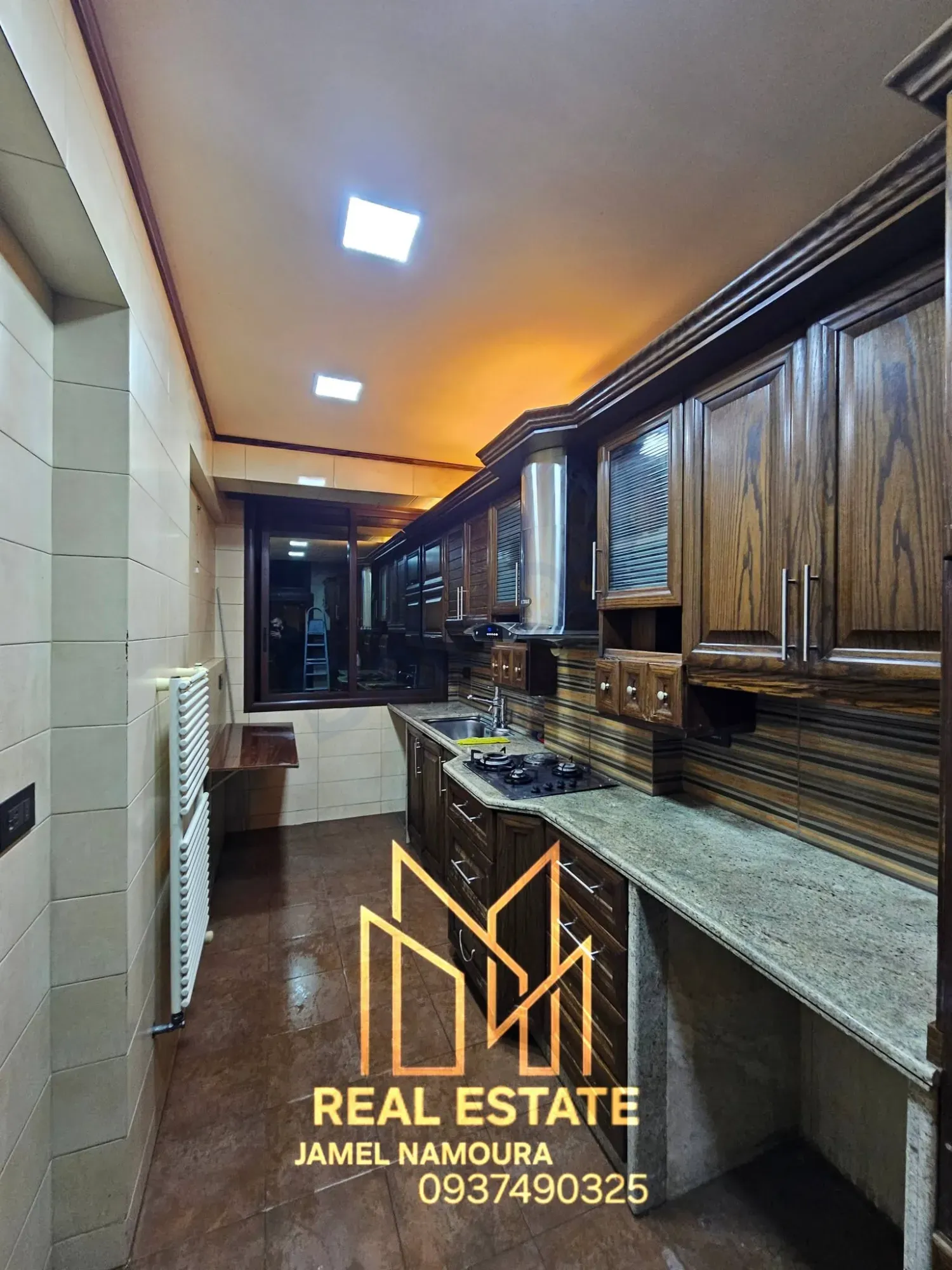 uploads/advertisements/images/للبيع_شقة_سكنية_مميزة_في_شرقي_التجارة__10_-1785278547615.webp