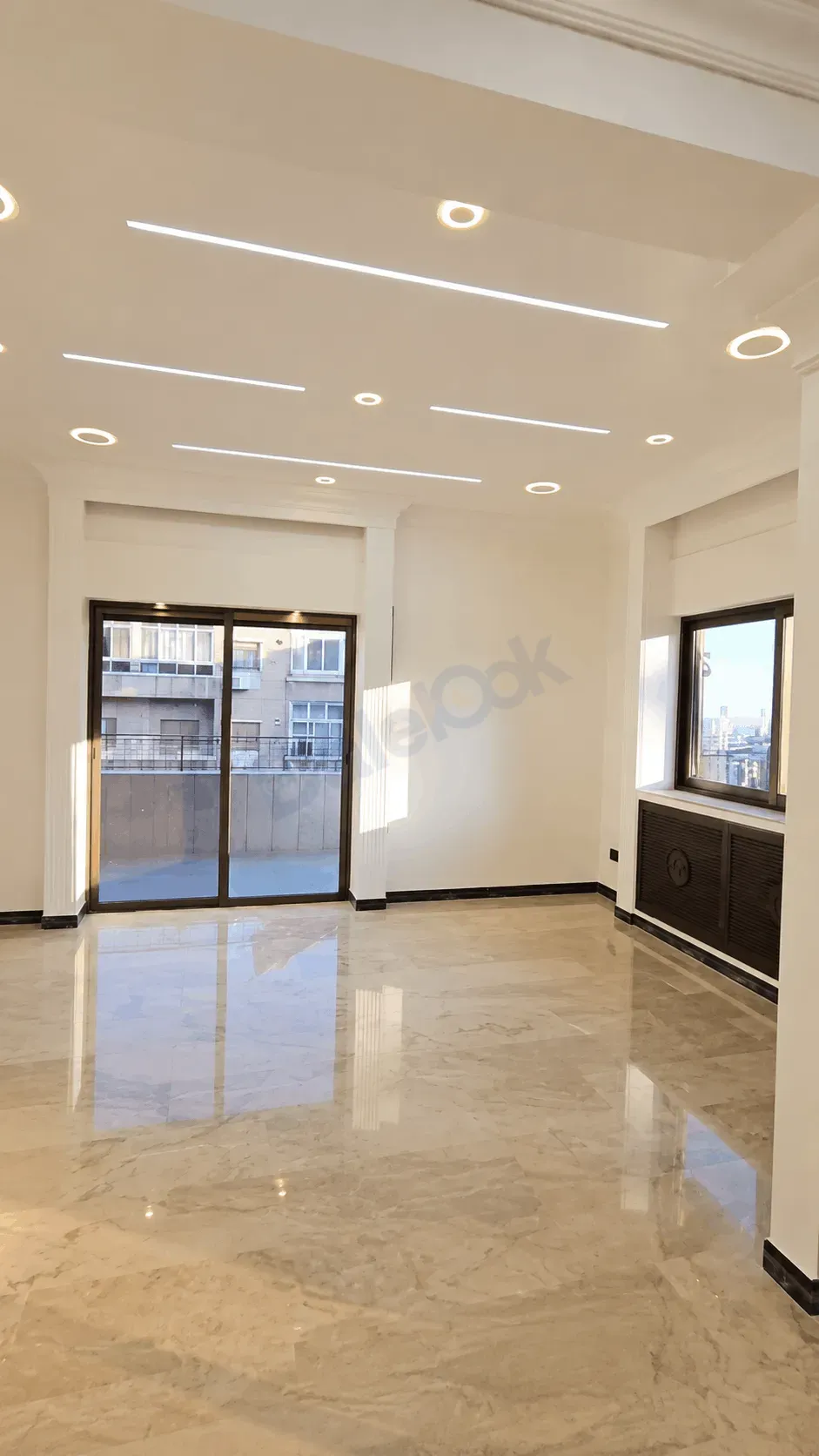 uploads/advertisements/images/للبيع_شقة_سوبر_ديلوكس_في_التجارة__1_-1785251810225.webp