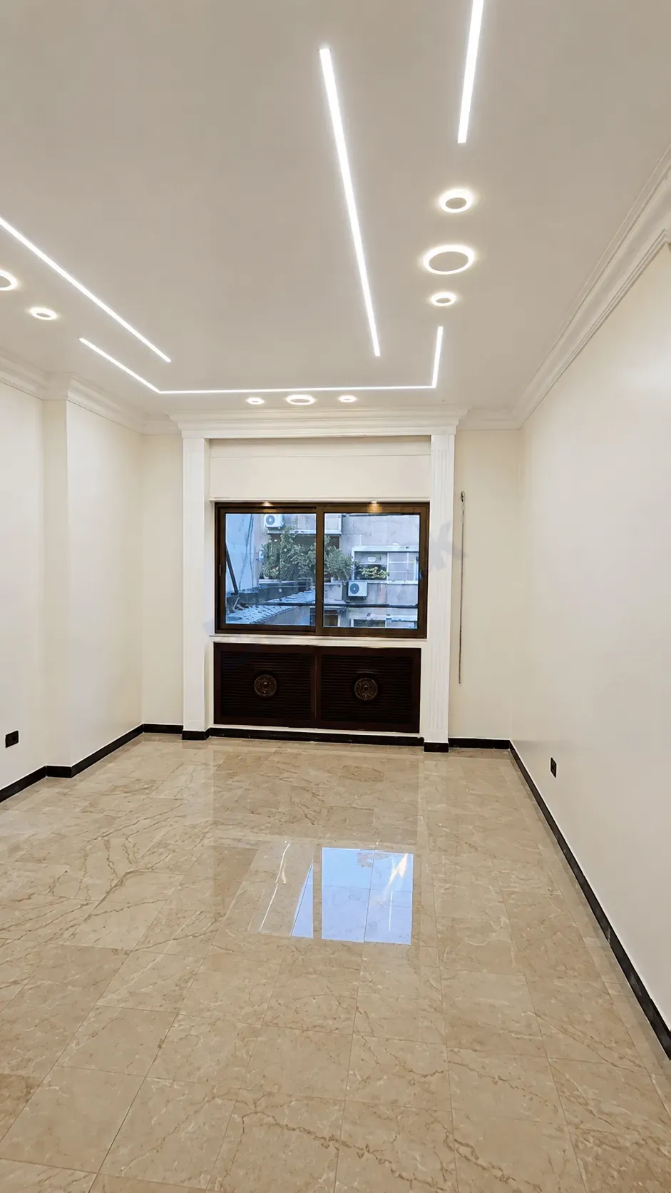 uploads/advertisements/images/للبيع_شقة_سوبر_ديلوكس_في_التجارة__8_-1785251810226.webp