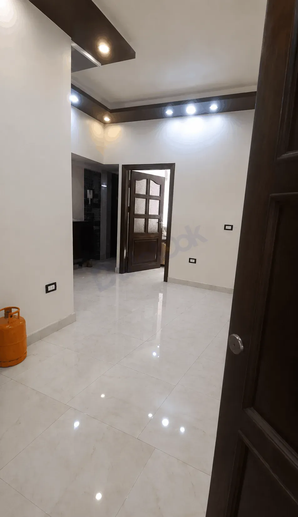 uploads/advertisements/images/للبيع_شقة_سيدي_مقداد_جانب_شمسين__1_-1783807443472.webp