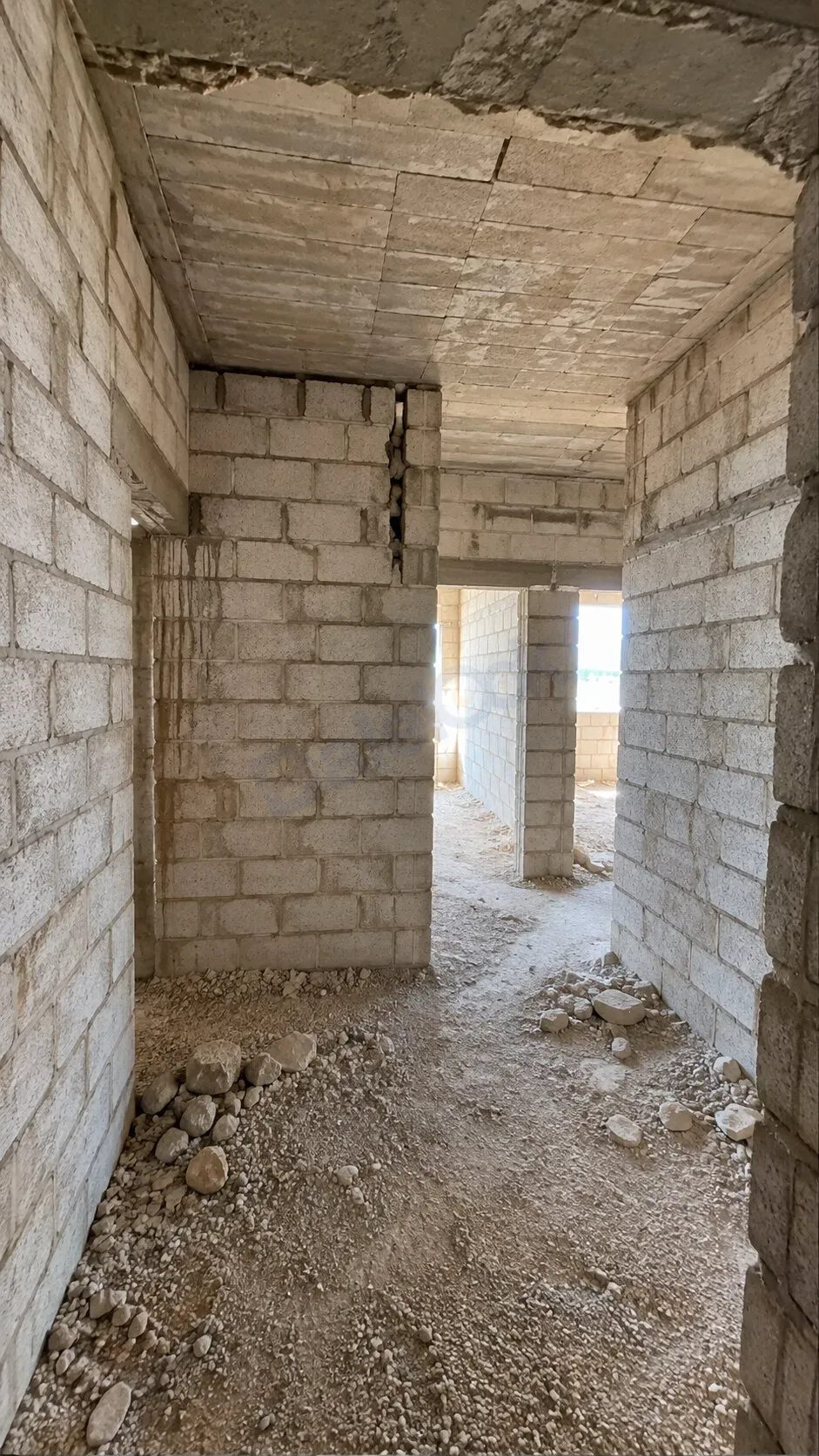 uploads/advertisements/images/للبيع_شقة_على_العضم_سكنية_في_ريف_دمشق_جديدة_عرطوز__10_-1791322405864.webp