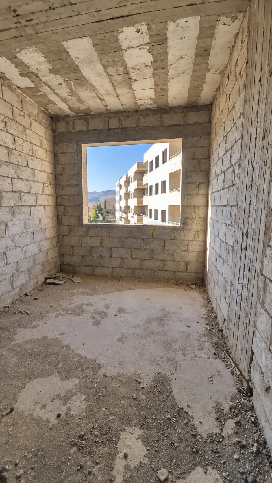 uploads/advertisements/images/للبيع_شقة_على_العضم_سكنية_في_ريف_دمشق_جديدة_عرطوز__3_-1791322405863.webp