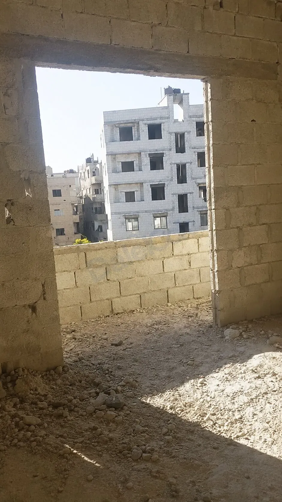 للبيع شقة على العضم في عربين جانب ثانوية عبدالمنعم رياض
