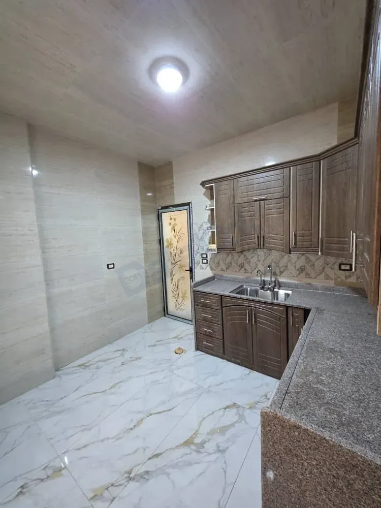 uploads/advertisements/images/للبيع_شقة_فخمة_بيت_سحم_خلف_محامص_العسلي__10_-1783368786849.webp