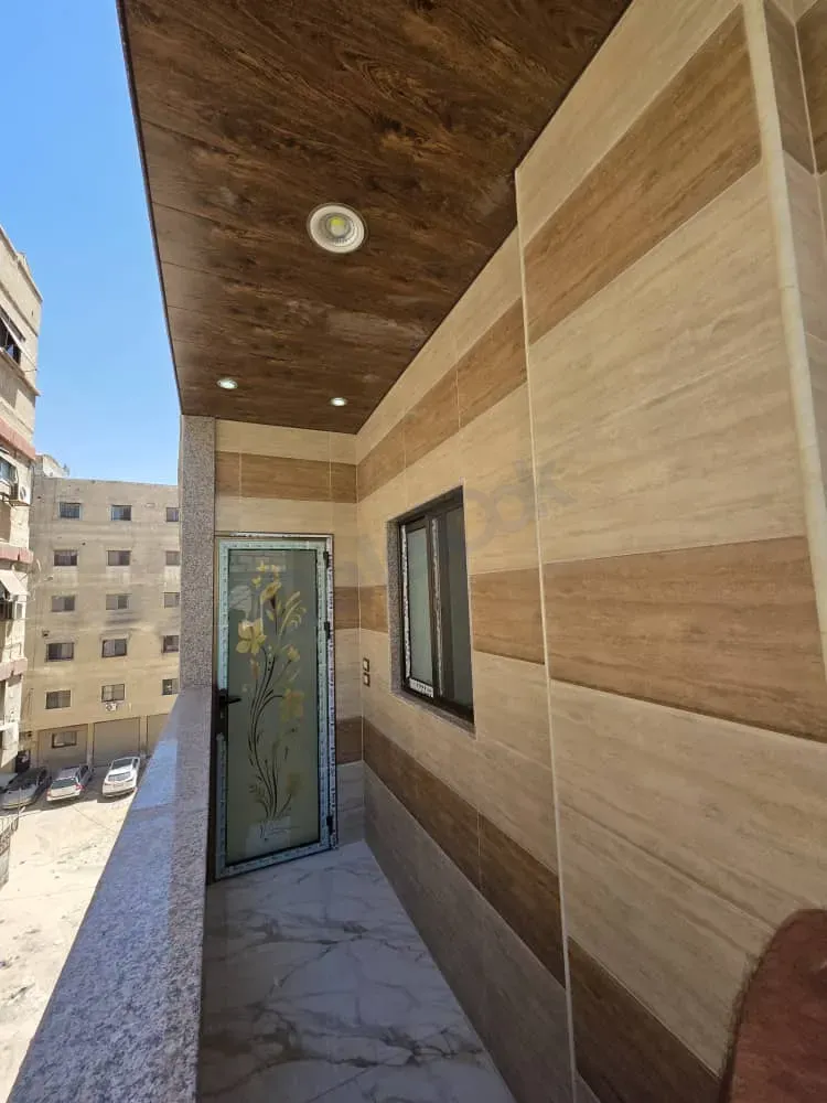 uploads/advertisements/images/للبيع_شقة_فخمة_بيت_سحم_خلف_محامص_العسلي__12_-1783368786849.webp