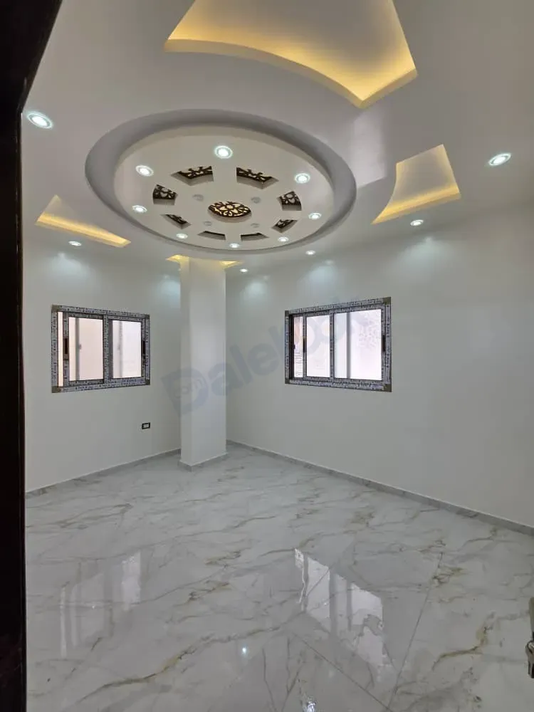 uploads/advertisements/images/للبيع_شقة_فخمة_بيت_سحم_خلف_محامص_العسلي__6_-1783368786848.webp