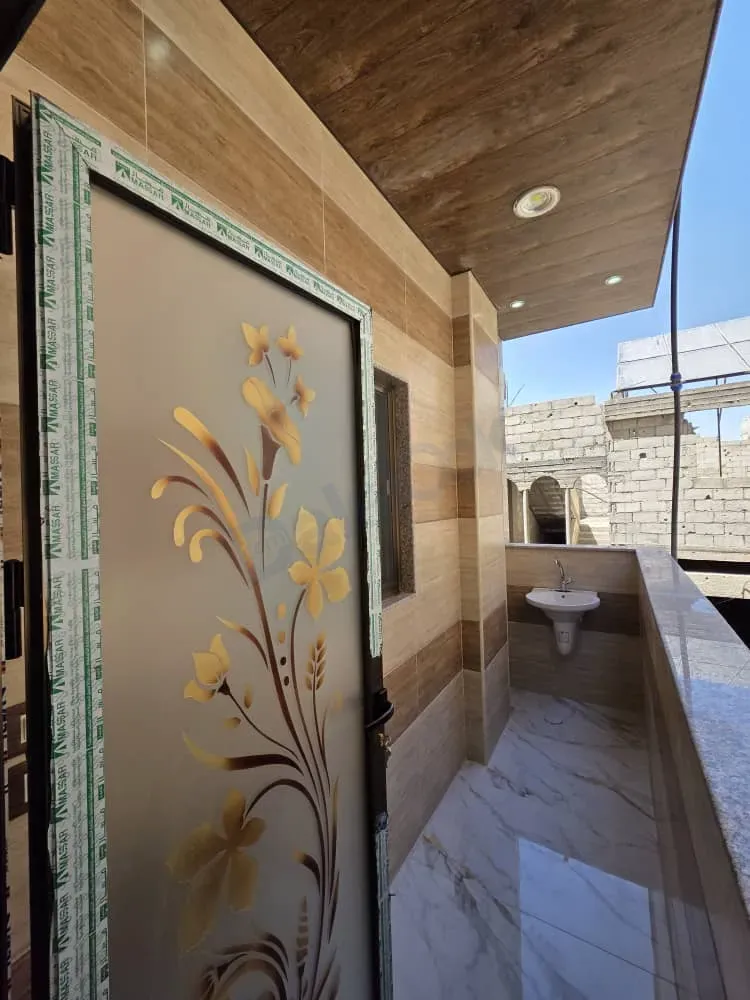 uploads/advertisements/images/للبيع_شقة_فخمة_بيت_سحم_خلف_محامص_العسلي__8_-1783368786849.webp