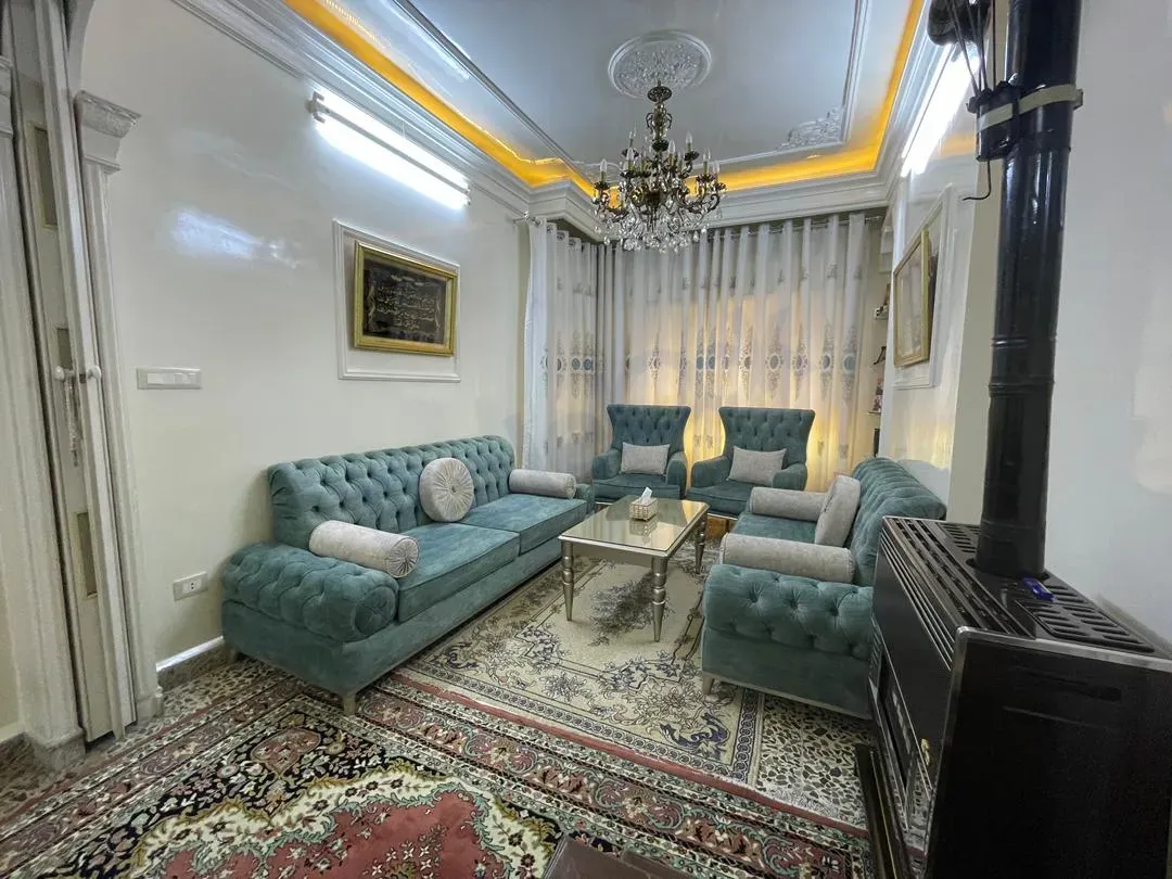 uploads/advertisements/images/للبيع_شقة_في_المزة_فيلات_غربية_مقابل_برج_تالا__5_-1782509319062.webp