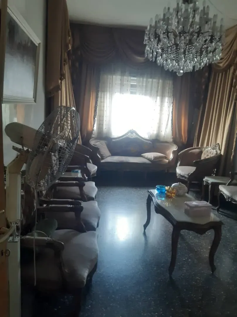 uploads/advertisements/images/للبيع_شقة_في_المزرعة_خلف_جامع_الإيمان_بإطلالة_مفتوحة__15_-1780414194152.webp