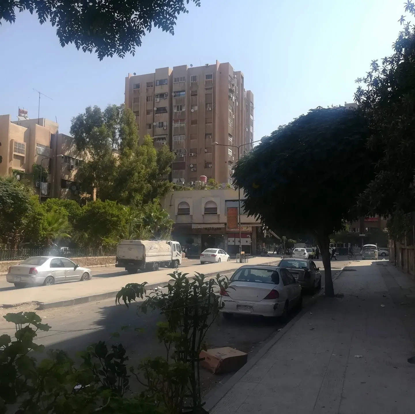 uploads/advertisements/images/للبيع_شقة_في_الميدان_القاعة_بدخلة_حي_الحكيم_-1782638678359.webp