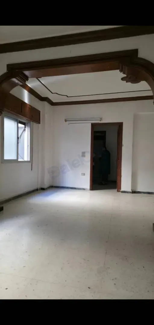 للبيع شقة في الميدان ساحة السخانة