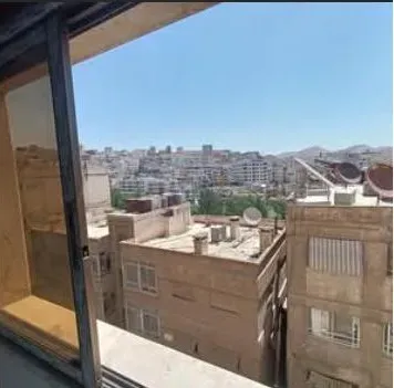 uploads/advertisements/images/للبيع_شقة_في_الهامة_بالقرب_من_الساحة__1_-1782394345206.webp