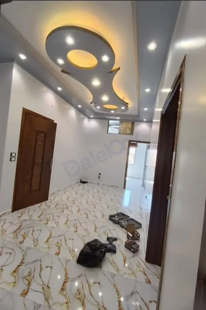 uploads/advertisements/images/للبيع_شقة_في_الهامة_بالقرب_من_الساحة__2_-1782394345207.webp