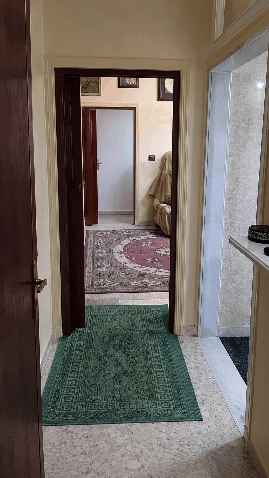 uploads/advertisements/images/للبيع_شقة_في_باب_مصلى_خلف_مشفى_الرشيد__2_-1783115032002.webp
