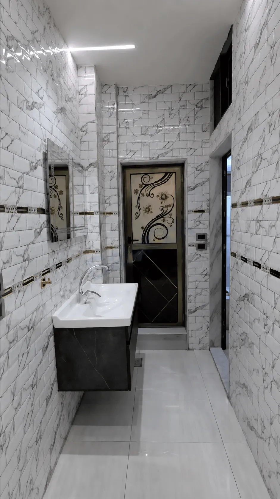 uploads/advertisements/images/للبيع_شقة_في_ببيلا_قرب_دوار_البراء__3_-1784068884141.webp