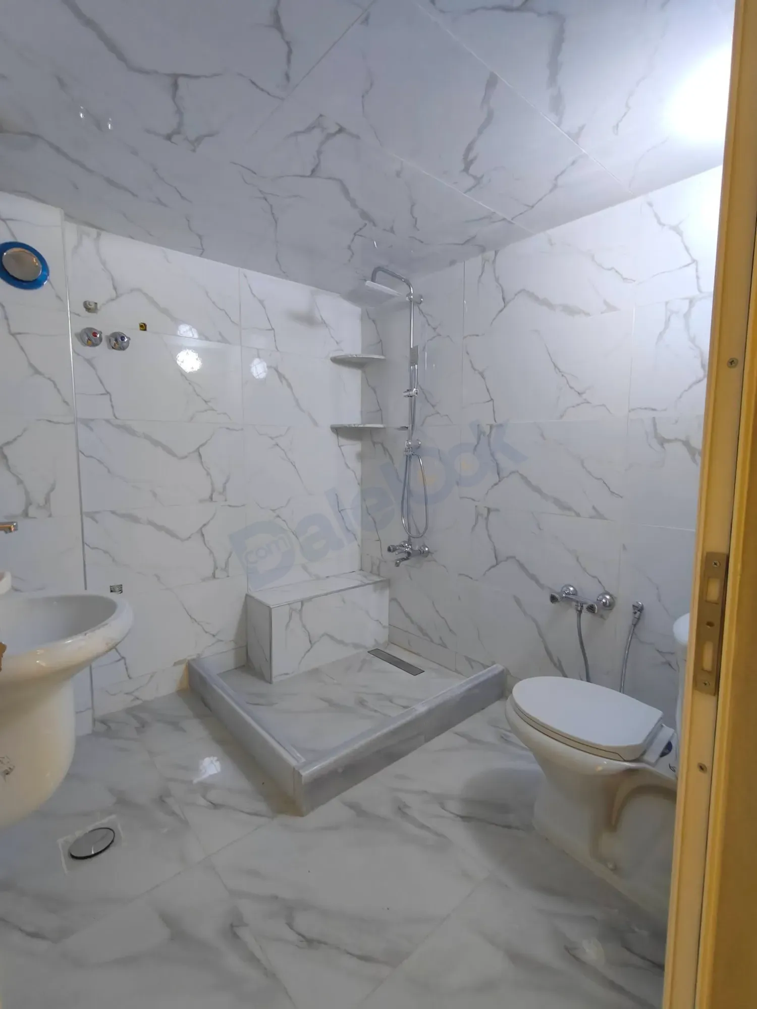 uploads/advertisements/images/للبيع_شقة_في_تنظيم_القزاز_مجمع_الياسمين__3_-1783108116681.webp